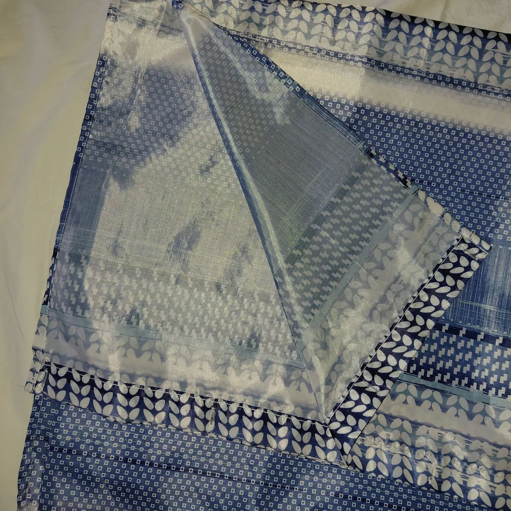 New Mainstay New Blue and White Shower Curtin 72x72